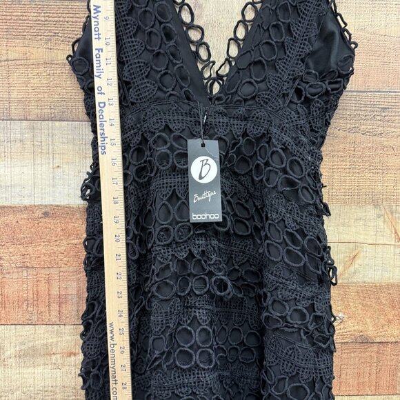 Boohoo Boutique Black Lace Plunge Neck Bodycon Dress NWT Size 8 - Picture 8 of 12